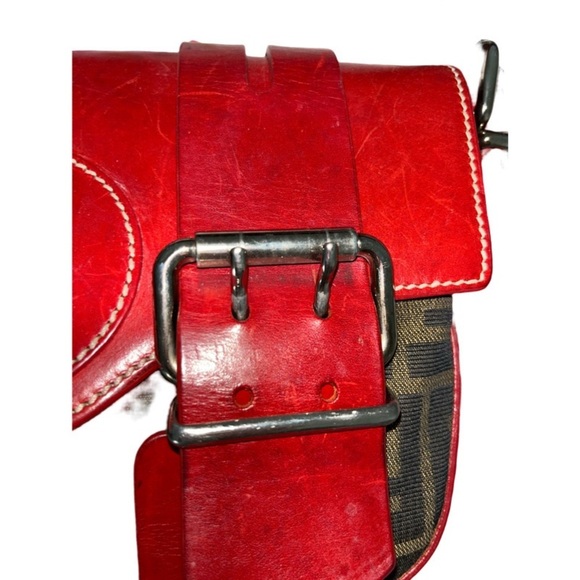 Fendi - Picture 5 of 11